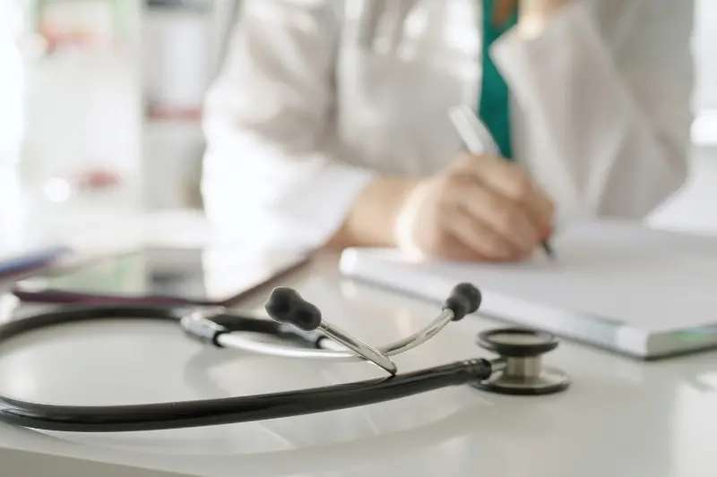 Condições de trabalho dos médicos em postos de saúde de Charqueadas